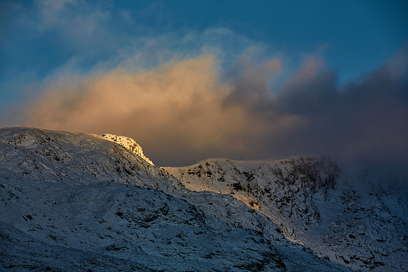 Sunlight on snow, Sail Chaorainn